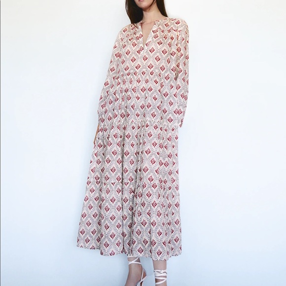 Zara Dresses & Skirts - Zara Voluminous Printed Dress Ecru Size XS
